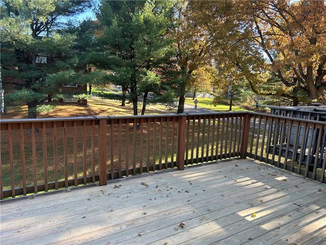 934 Lynwood Ct, Cranberry Twp, PA 16066