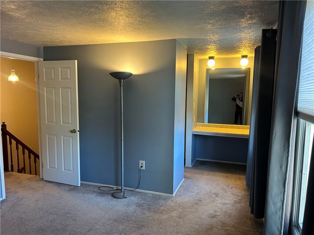 934 Lynwood Ct, Cranberry Twp, PA 16066