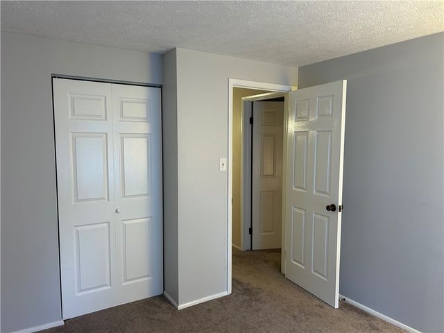 934 Lynwood Ct, Cranberry Twp, PA 16066