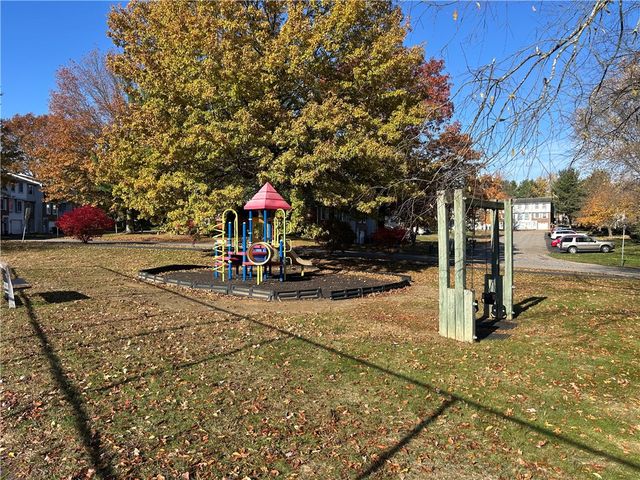 934 Lynwood Ct, Cranberry Twp, PA 16066