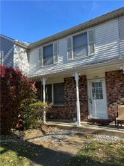 934 Lynwood Ct, Cranberry Twp, PA 16066