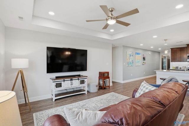 205 Goldie Court, New Market, AL 35761