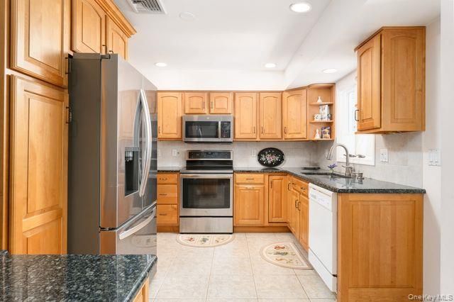 174 Cambon Avenue, Saint James, NY 11780