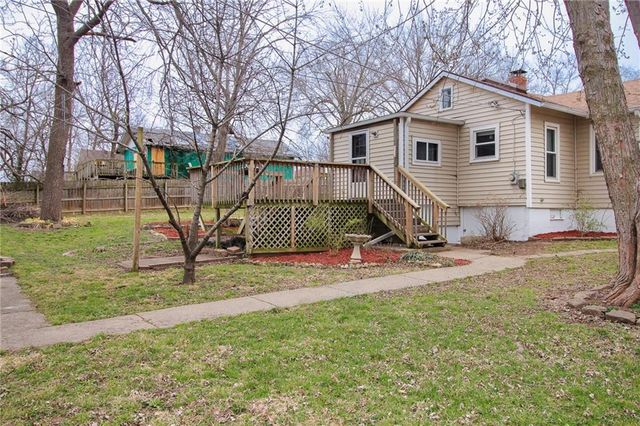 1014 E Smith Avenue, Independence, MO 64050