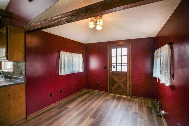 1014 E Smith Avenue, Independence, MO 64050