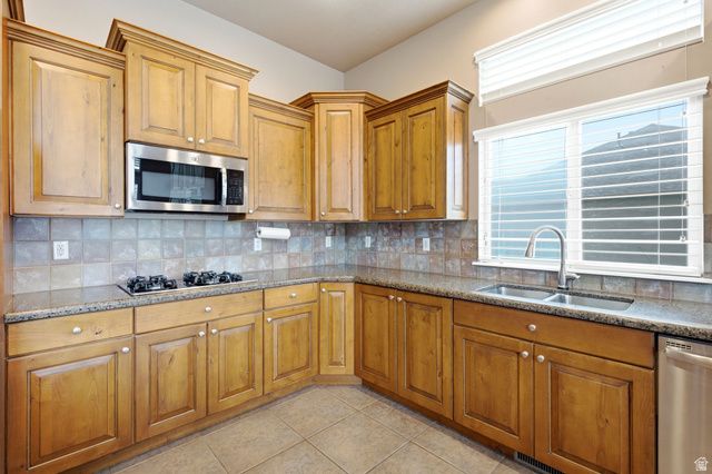 552 W MILLER WAY, Farmington, UT 84025