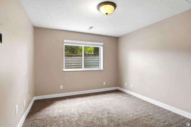552 W MILLER WAY, Farmington, UT 84025