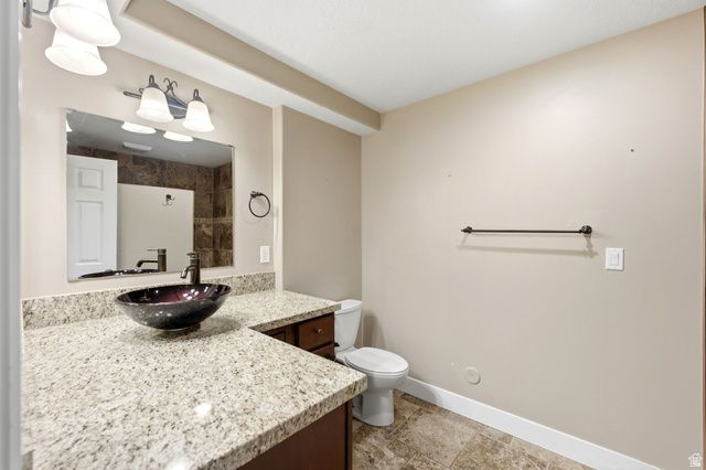 552 W MILLER WAY, Farmington, UT 84025