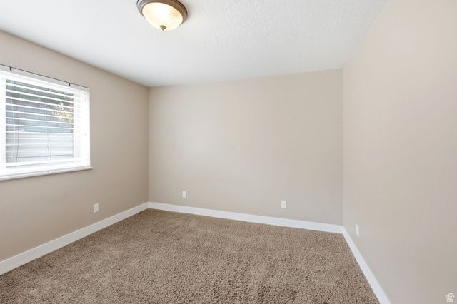 552 W MILLER WAY, Farmington, UT 84025