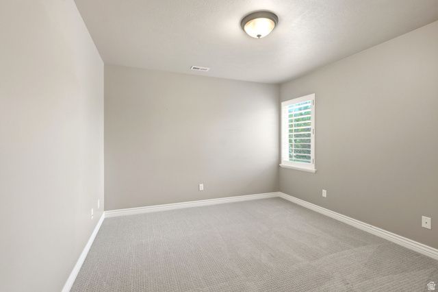 552 W MILLER WAY, Farmington, UT 84025