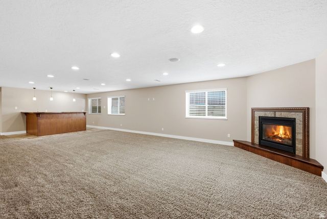 552 W MILLER WAY, Farmington, UT 84025