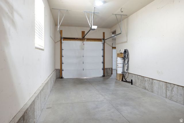 552 W MILLER WAY, Farmington, UT 84025