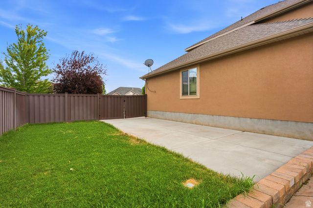 552 W MILLER WAY, Farmington, UT 84025