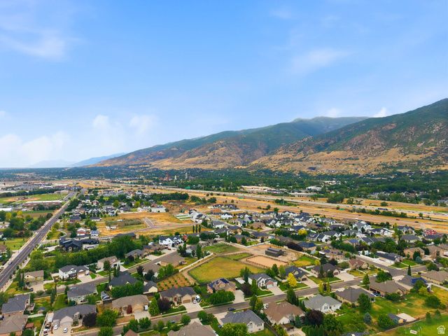 552 W MILLER WAY, Farmington, UT 84025