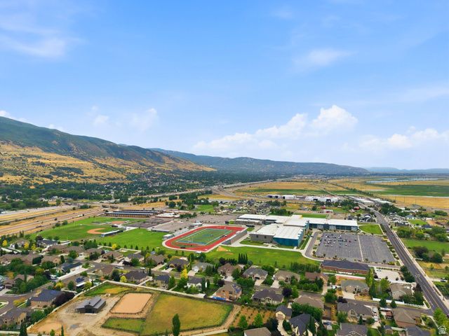 552 W MILLER WAY, Farmington, UT 84025