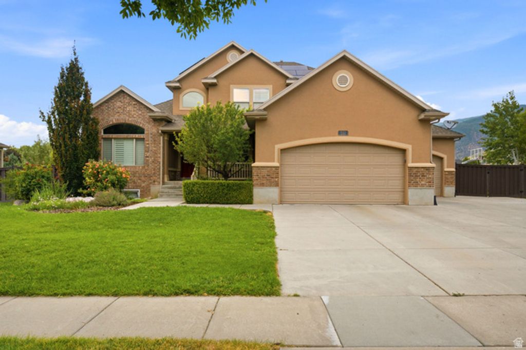 552 W MILLER WAY, Farmington, UT 84025