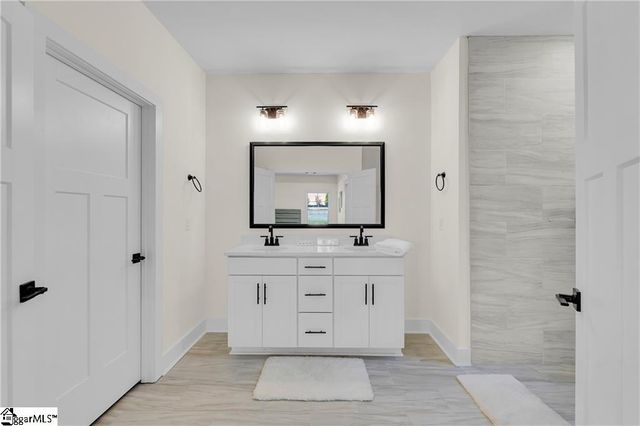 136 Shale Drive, Central, SC 29630