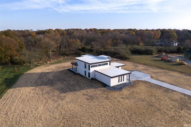 6519 Ironclad Way, West Lafayette, IN 47906