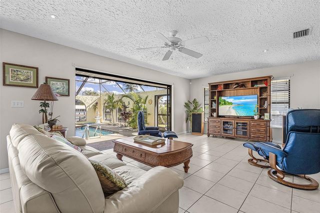 4215 SW 13TH AVENUE, Cape Coral, FL 33914