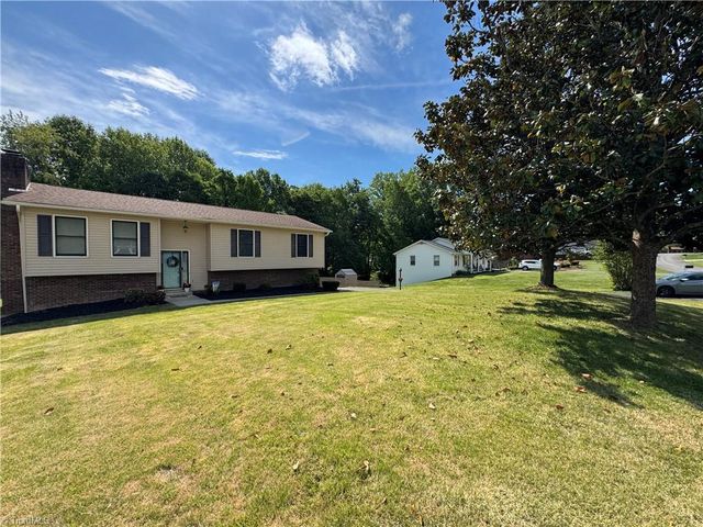 146 Wagoner Drive, Mount Airy, NC 27030