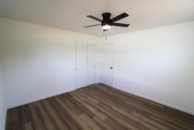 1537 W Hampton Way, Fresno, CA 93705