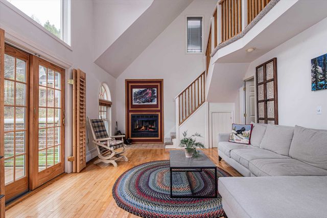31 Plumley Avenue, Ludlow, VT 05149