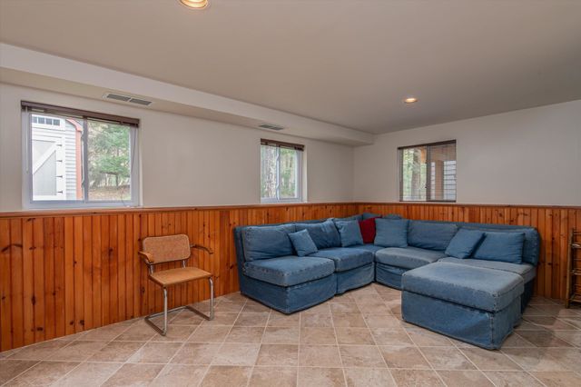 31 Plumley Avenue, Ludlow, VT 05149