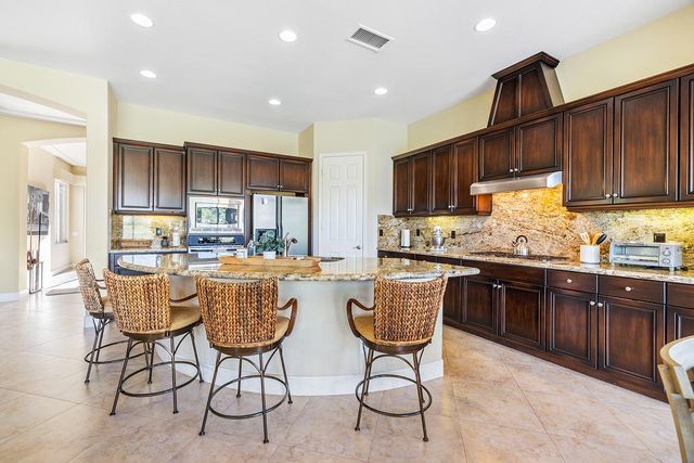 56825 Mountain, La Quinta, CA 92253
