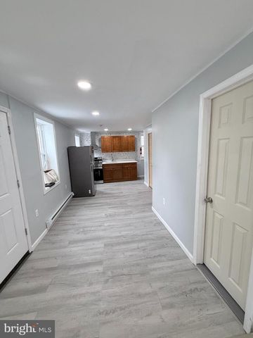 273 W YORK ST, Philadelphia, PA 19133