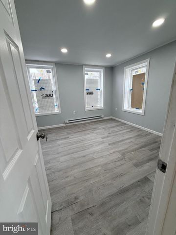 273 W YORK ST, Philadelphia, PA 19133