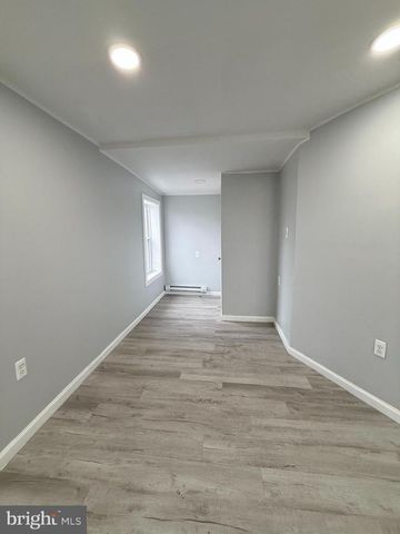 273 W YORK ST, Philadelphia, PA 19133