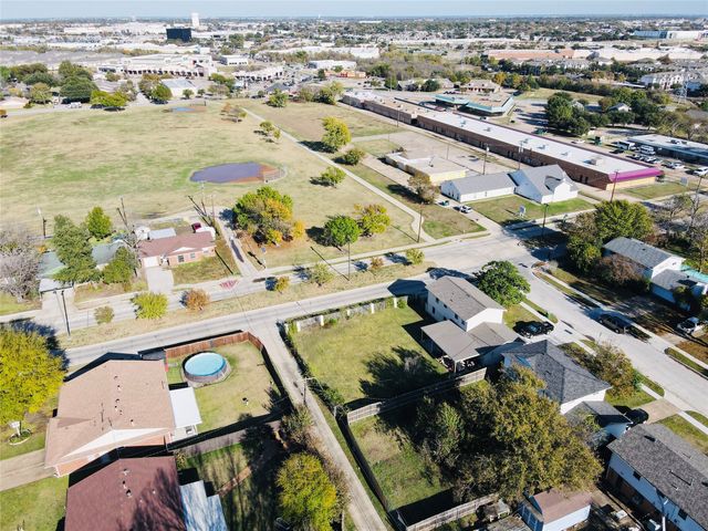 2407 Mark Drive, Mesquite, TX 75150