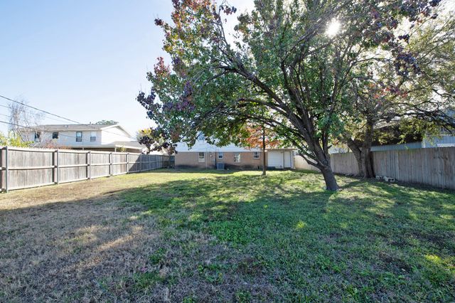 2407 Mark Drive, Mesquite, TX 75150