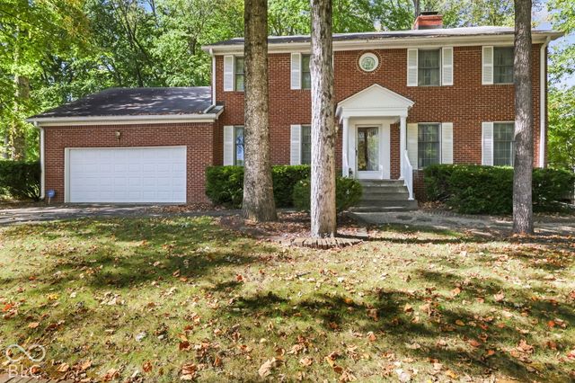 4238 S Carrie Drive, New Palestine, IN 46163