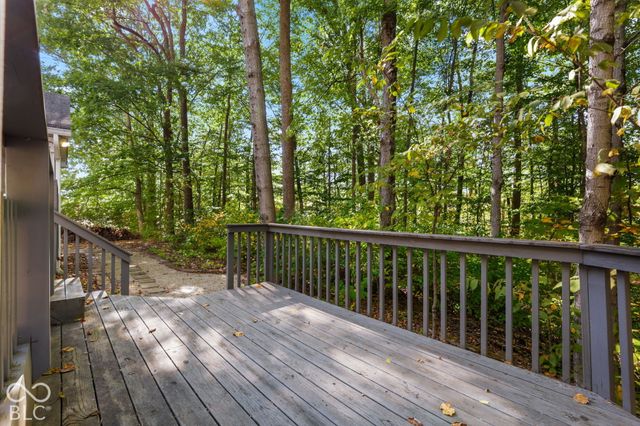 4238 S Carrie Drive, New Palestine, IN 46163
