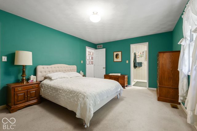 4238 S Carrie Drive, New Palestine, IN 46163
