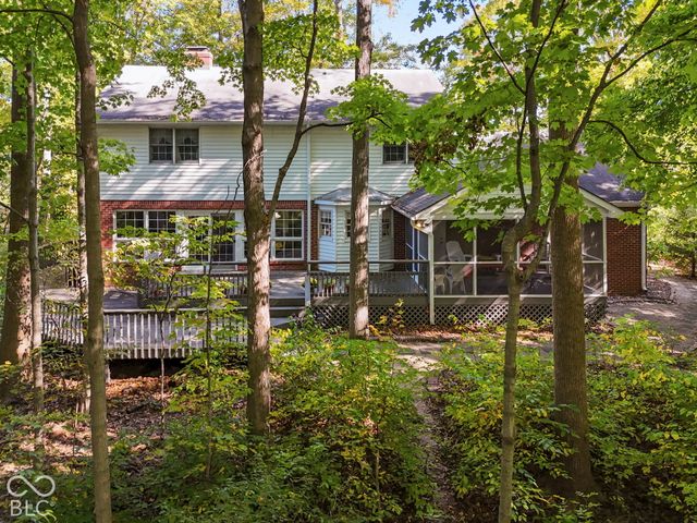 4238 S Carrie Drive, New Palestine, IN 46163
