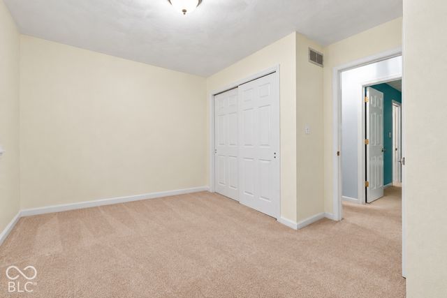4238 S Carrie Drive, New Palestine, IN 46163