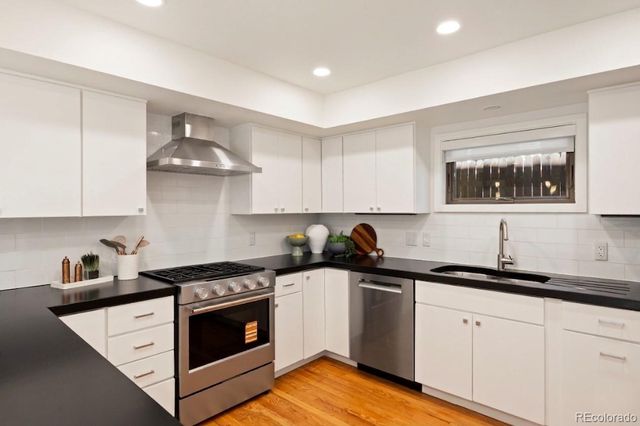738 N Corona Street B, Denver, CO 80218