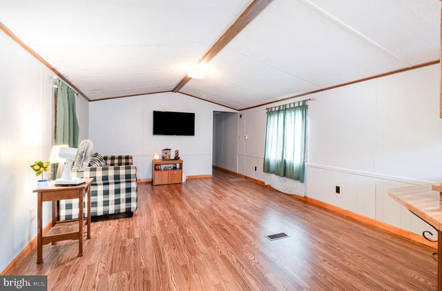 110 SHIPPENSBURG MOBILE EST, Shippensburg, PA 17257