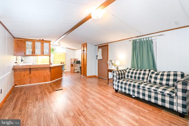 110 SHIPPENSBURG MOBILE EST, Shippensburg, PA 17257