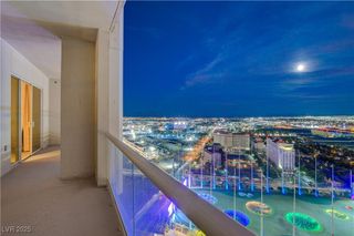 125 East HARMON Avenue 3114, Las Vegas, NV 89109