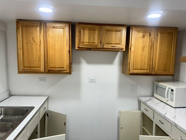 1475 Gregory Lane, Jasper, IN 47546