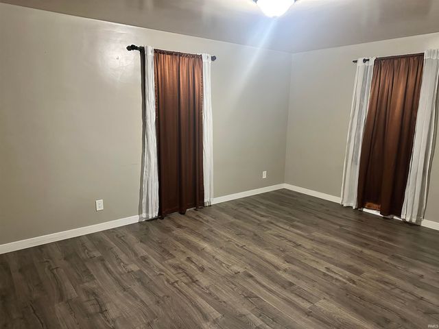 1475 Gregory Lane, Jasper, IN 47546