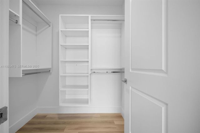 101 Diplomat Pkwy 1507, Hallandale Beach, FL 33009