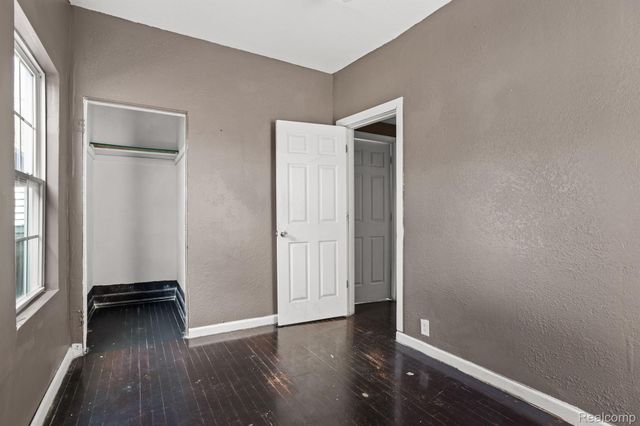 2375 CABOT Street, Detroit, MI 48209