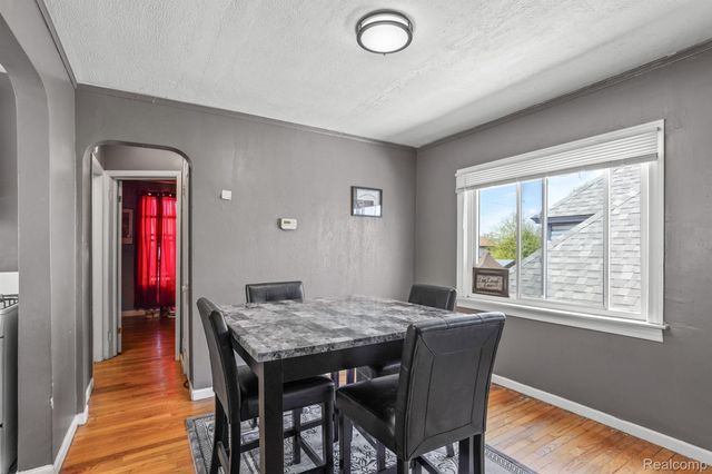 2375 CABOT Street, Detroit, MI 48209