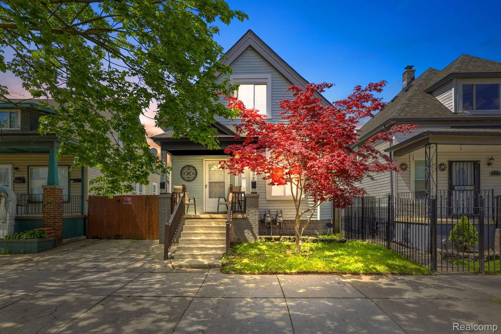 2375 CABOT Street, Detroit, MI 48209