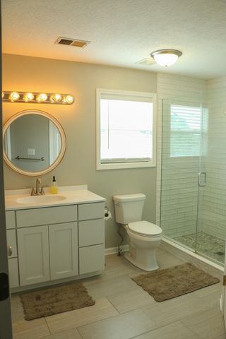 204 Stonehaven Drive, Nicholasville, KY 40356