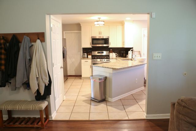 204 Stonehaven Drive, Nicholasville, KY 40356